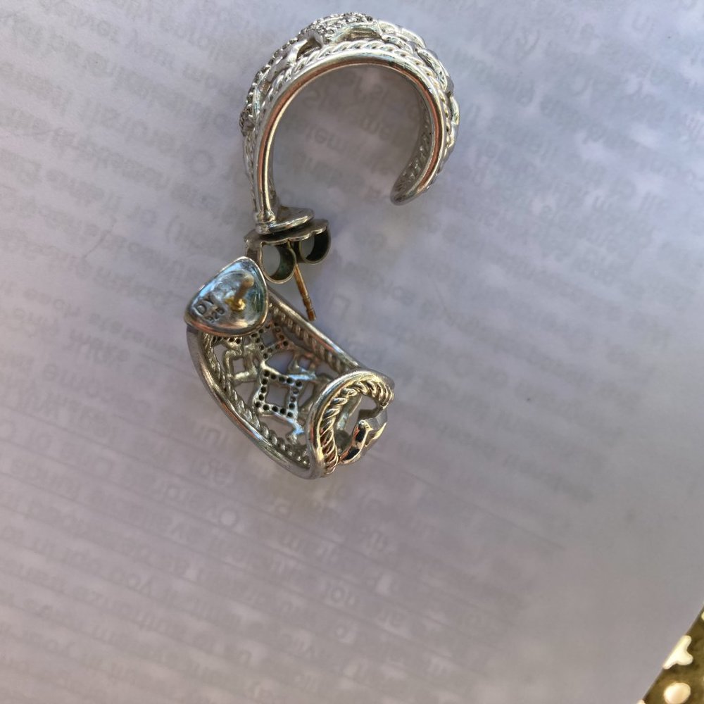 David Yurman Quatrefoil 18K White Gold and Diamonds - Picture 6 of 6